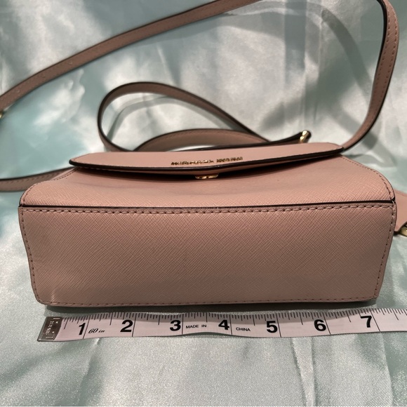 Michael Kors - Soft Pink Color Leather Mini Satchel Bag LIKE NEW! - Picture 5 of 12